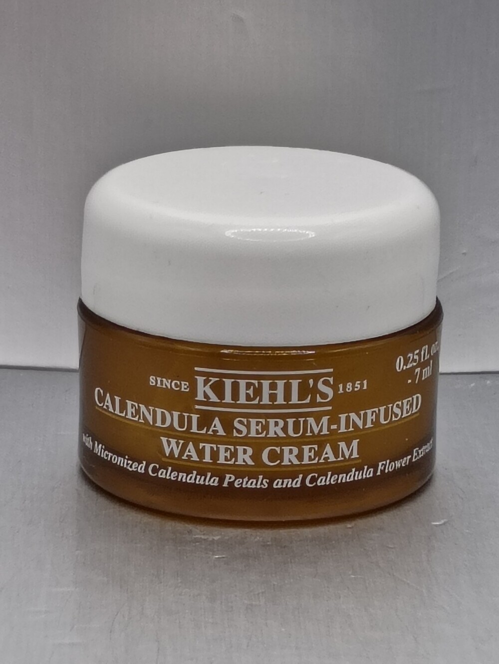 5 For $25 Item🌸 Kiehl's Calendula Serum Infused Water Cream